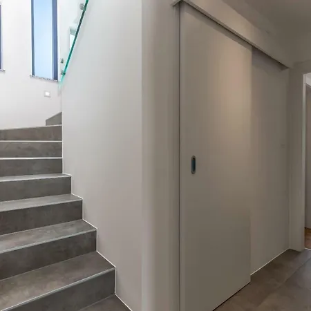 Luxury Quadra * Pinezići