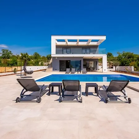 Villa Luxury Quadra