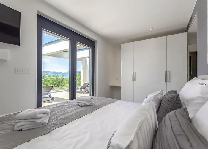 Luxury Quadra * Pinezići
