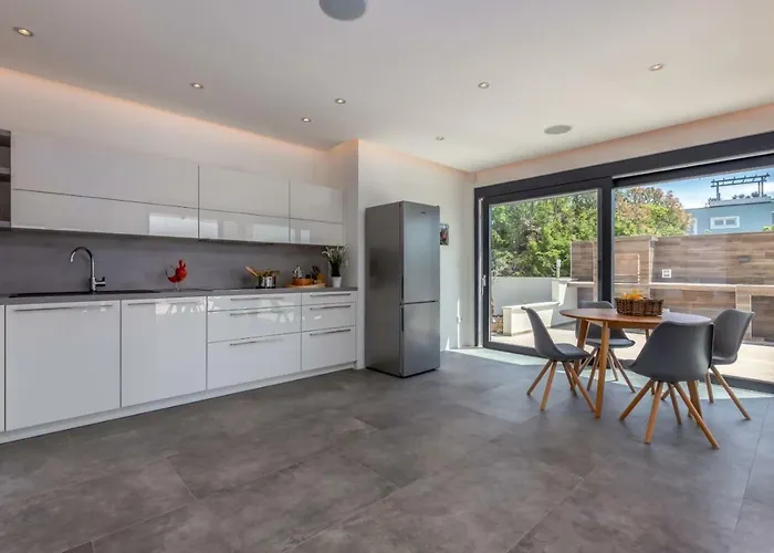 Luxury Quadra