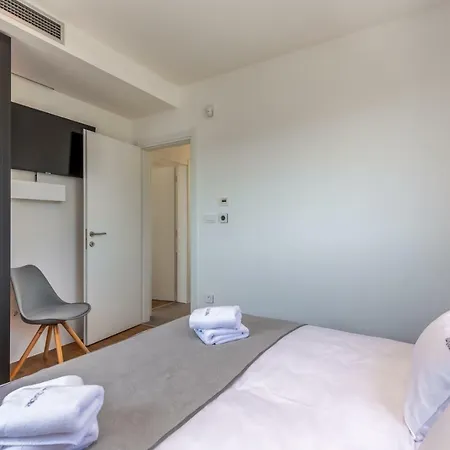 Vila Luxury Quadra