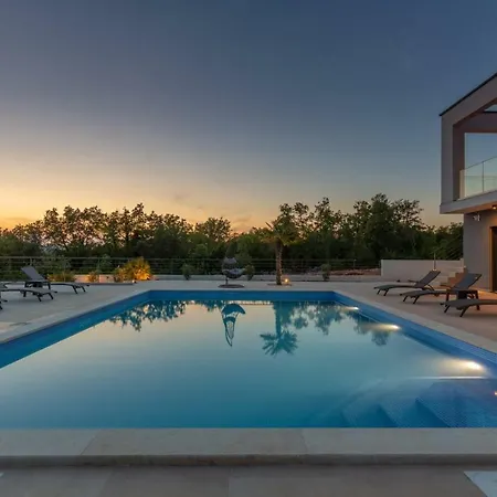 Luxury Quadra Pinezici (Krk)
