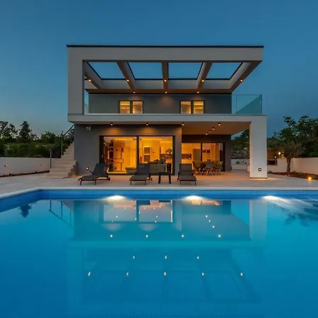 Vila Luxury Quadra