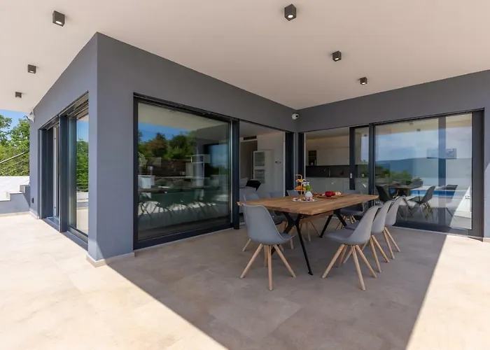 Luxury Quadra Βίλα *