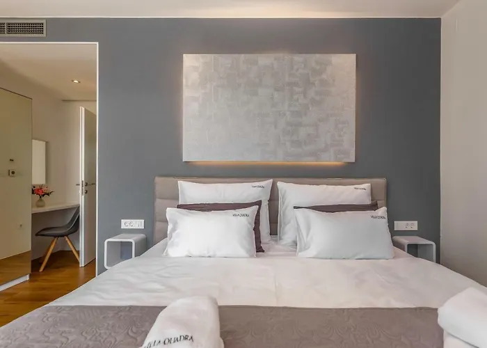 Βίλα Luxury Quadra Pinezići