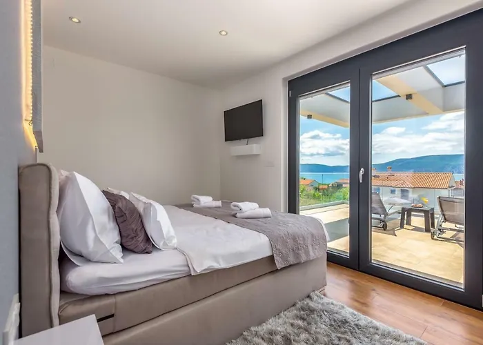 Βίλα Luxury Quadra *